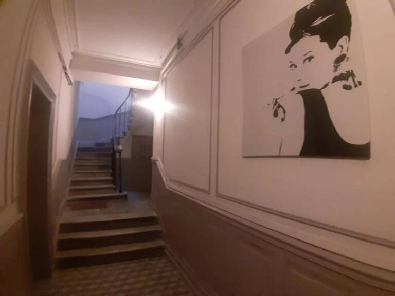A VOIR  ! T2 entièrement rénové Proximité Place Carnot — photo 1