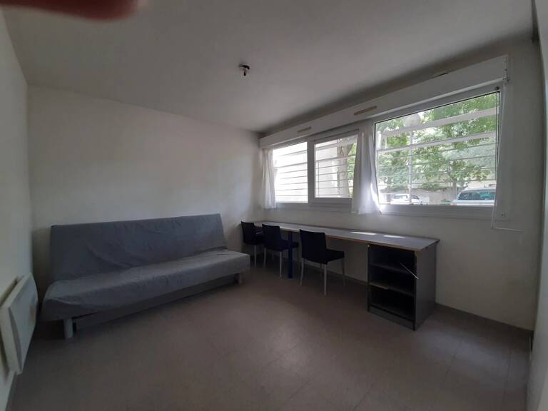 Studio 72 000  avec parking Rés. Etudiante - LES ARCEAUX - — photo 1