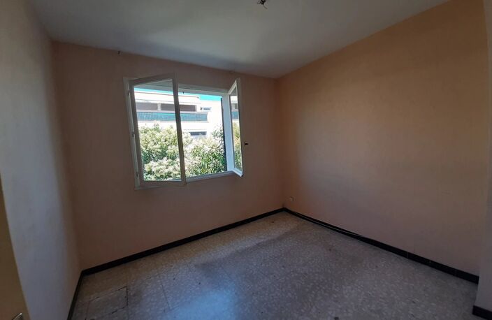 Maison T5 jardinet et box MONTPELLIER SUD PRES D'ARENES — photo 4