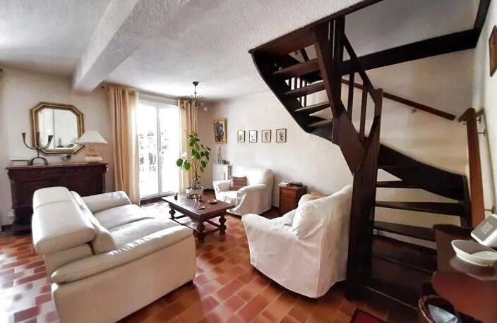 Maison 3 chambres avec 2 terrasses, jardin et garage au calme — photo 3