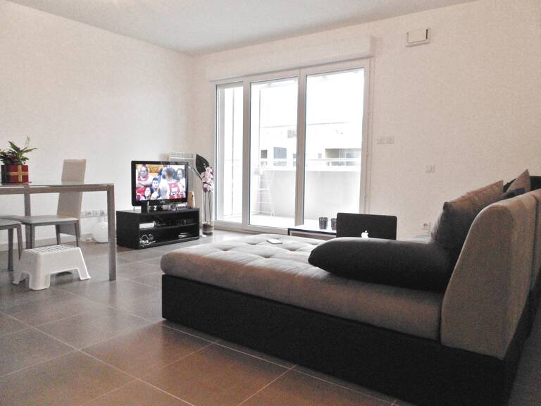 GRAND STUDIO 36 M² avec terrasse 5.50 m² CASTELNAU LE LEZ Proche du tram — photo 1