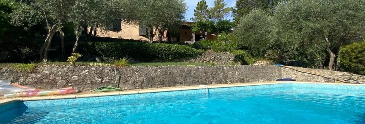 location vacances Maison 5 Pièces 162 m² à Peymeinade (06530)