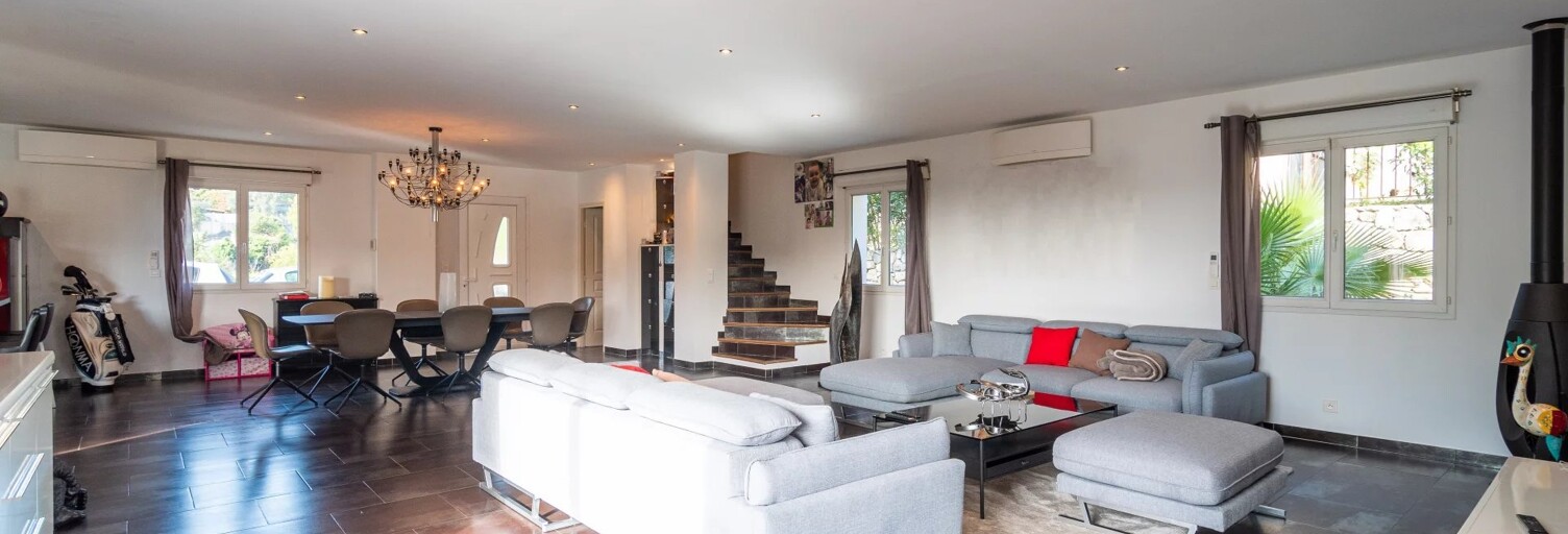 Maison 5 Pièces 220 m² à vendre à Grasse (06130)