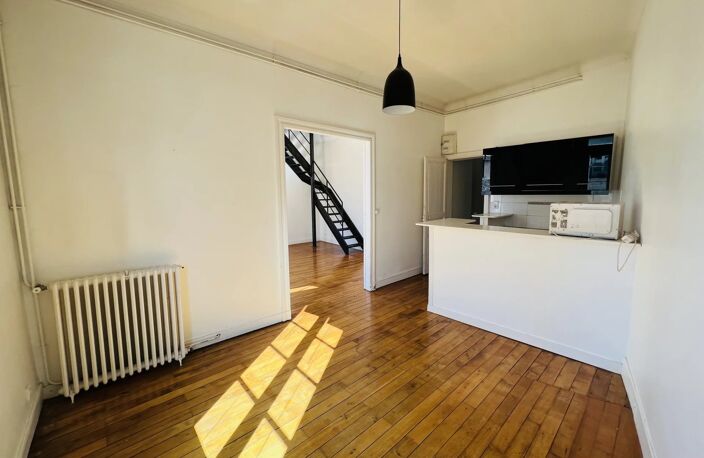 Nantes Graslin - Duplex de 60 m2 avec balcon — photo 4