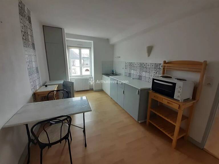 A 10 MIN DE BAGNOLES - RIVES D'ANDAINE - MAISON DE BOURG - 77 M2 - 4 PIECES - PROCHE COMMERCES ET COMMODITES — photo 1