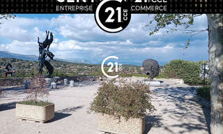 Commerce  93 m² à vendre à Mougins (06250)