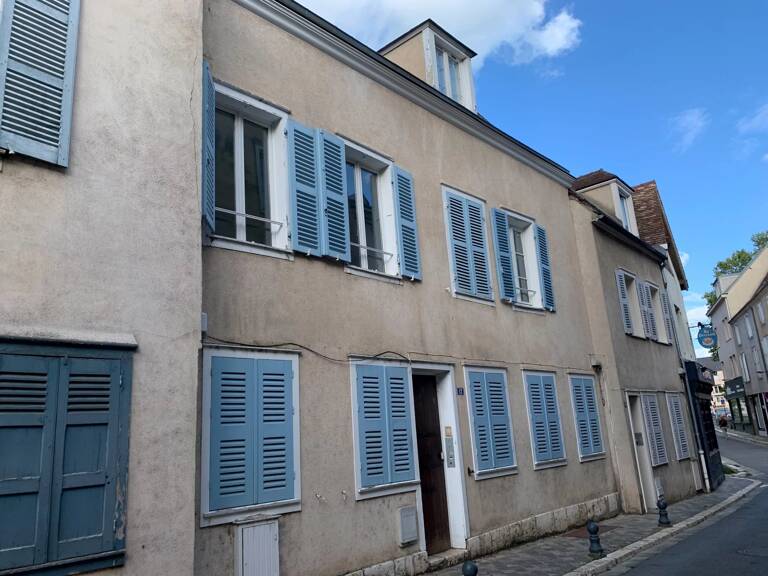 A vendre Appartement loué de 2 pièces en Basse Ville à CHARTRES — photo 1