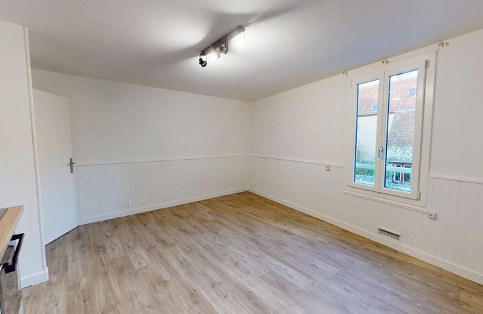 A vendre Appartement loué de 2 pièces en Basse Ville à CHARTRES — photo 3