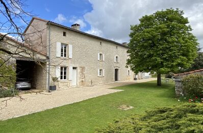 vente maison 346 500 € à proximité de Saint-Amant-de-Boixe (16330)