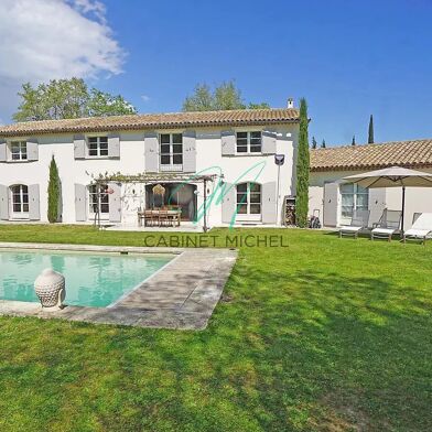 Maison 8 pièces 2150000 €