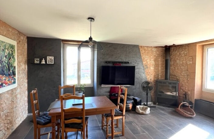 Maison en pierre et ses dépendances — photo 5