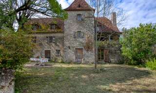 Maison 5 Pièces 199 m² à vendre à Ginouillac (46300)