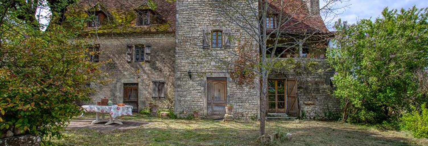 Maison 5 Pièces 199 m² à vendre à Ginouillac (46300)