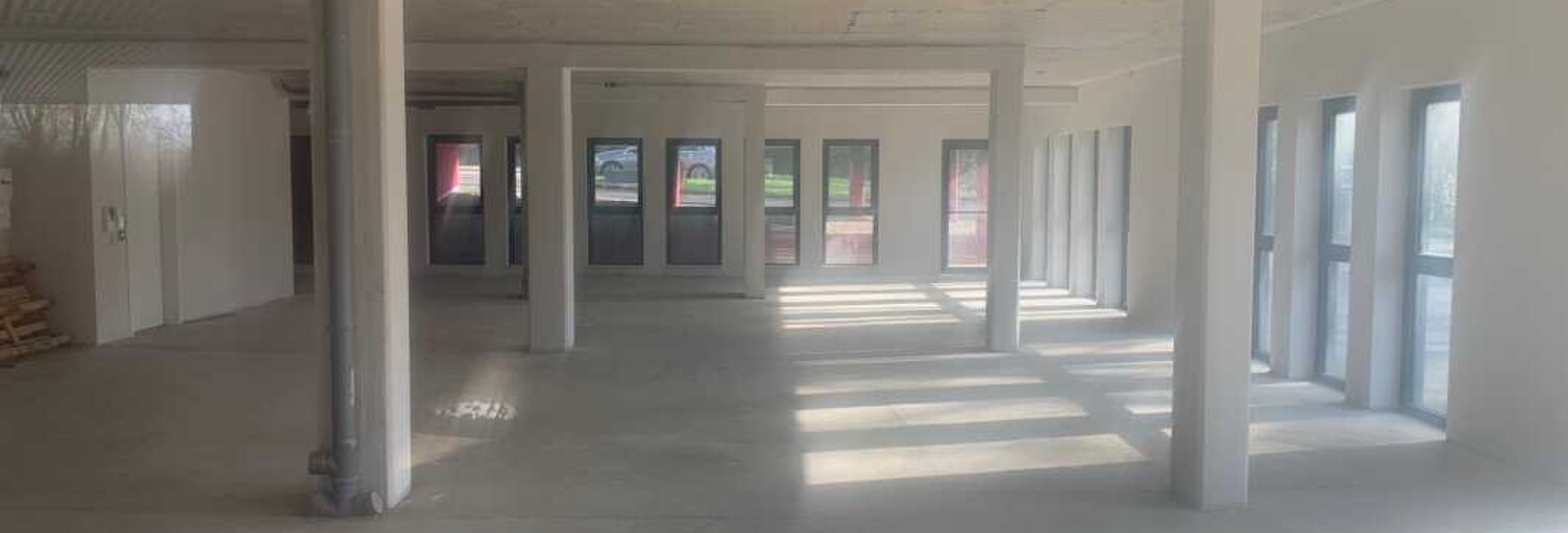 Bureau  282 m² à louer à Quimper (29000)