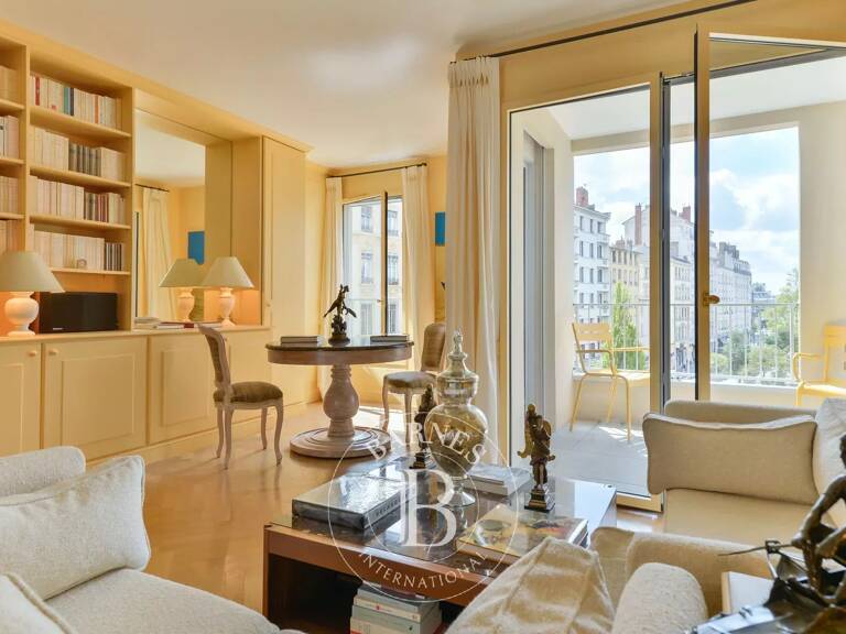 Lyon 7 - Jean Macé - Appartement de 65,82 m² - 1 chambre — photo 1