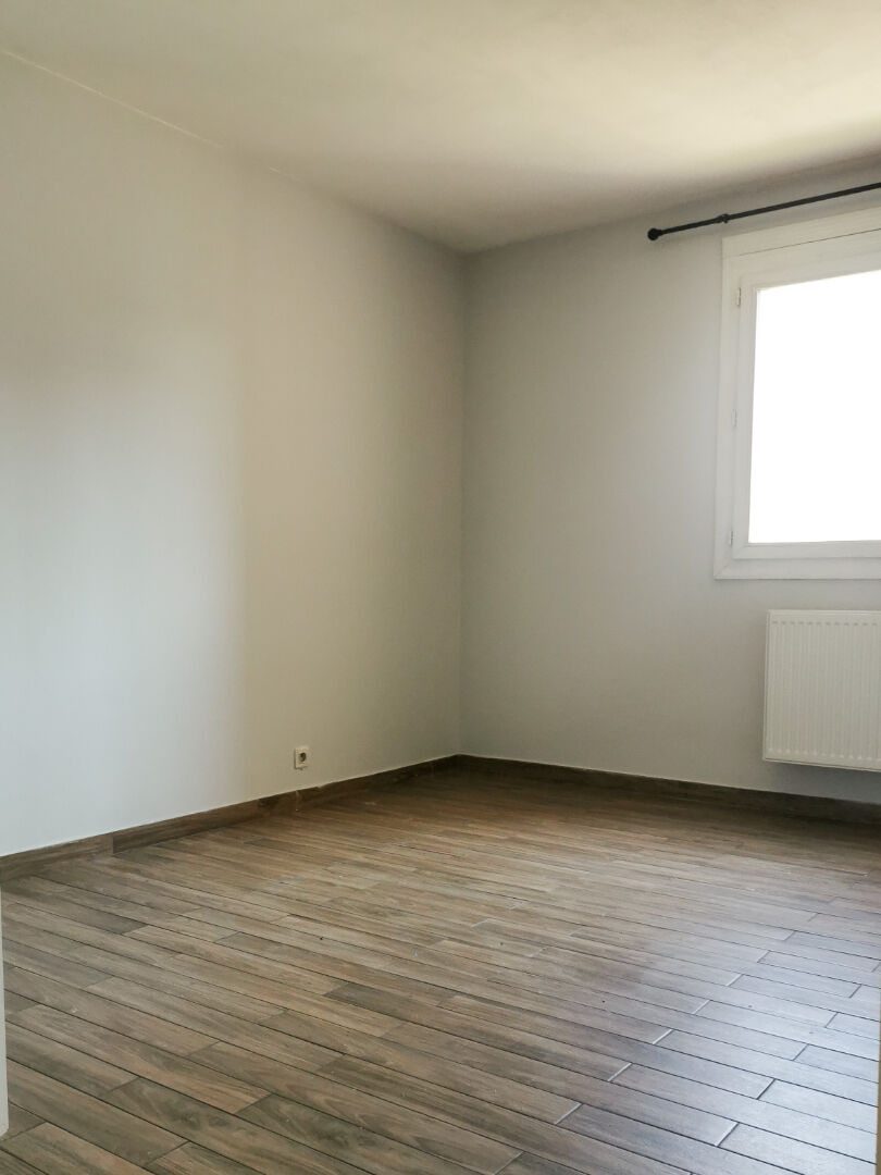 Appartement t3 - 74 m² - rue vestrepain toulouse 31100