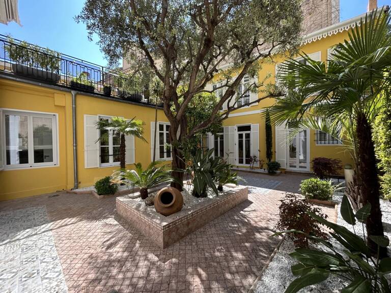 CANNES BANANE - MAISON UNIQUE — photo 1
