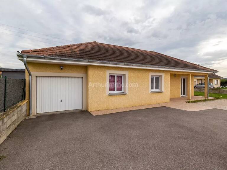 Maison plain-pied 82 m² 3 chambres 1 garage — photo 1