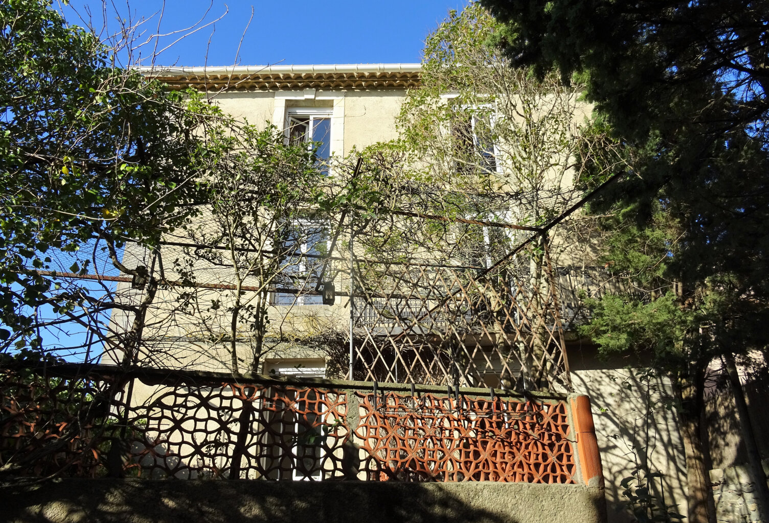 Conques-sur-Orbiel, Maison d 'environ 256 m2, garage. — photo 1