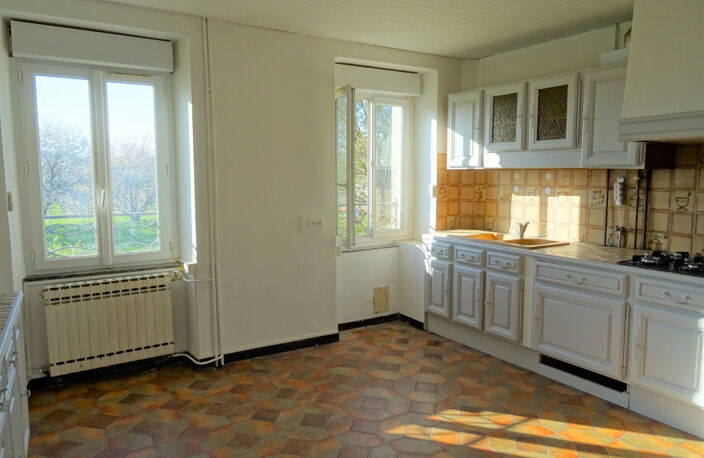 Conques-sur-Orbiel, Maison d 'environ 256 m2, garage. — photo 4