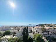 EXCEPTIONNEL APPARTEMENT VUE PANORAMIQUE MER — photo 3