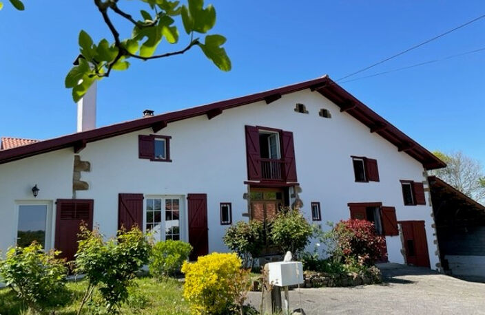 Jolie ferme à l'intérieur des terres — photo 2