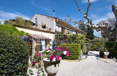 maison 21 pièces 456 m2 à vendre à Saint-Rémy-de-Provence (13210)