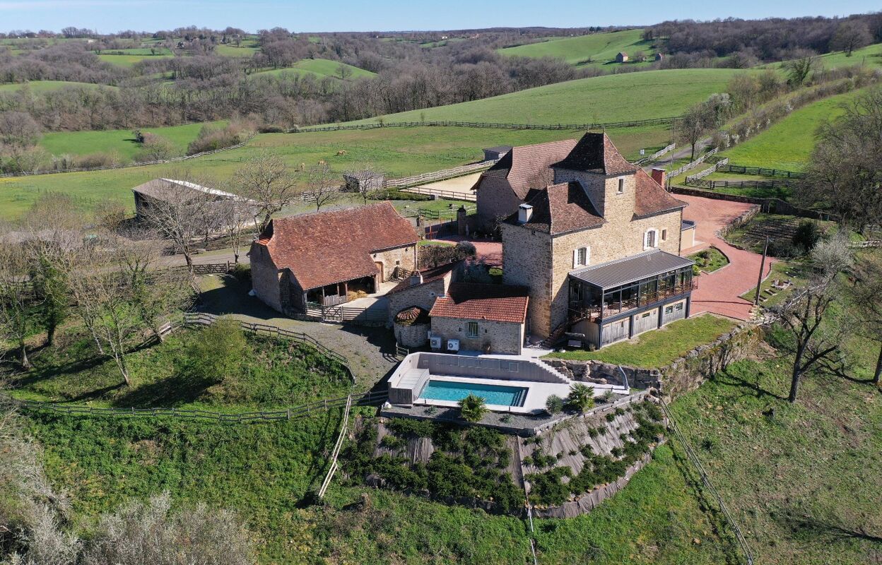 maison 25 pièces 818 m2 à vendre à Figeac (46100)