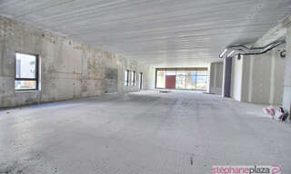 Commerce  110 m² à vendre à Saint-Just-Saint-Rambert (42170)