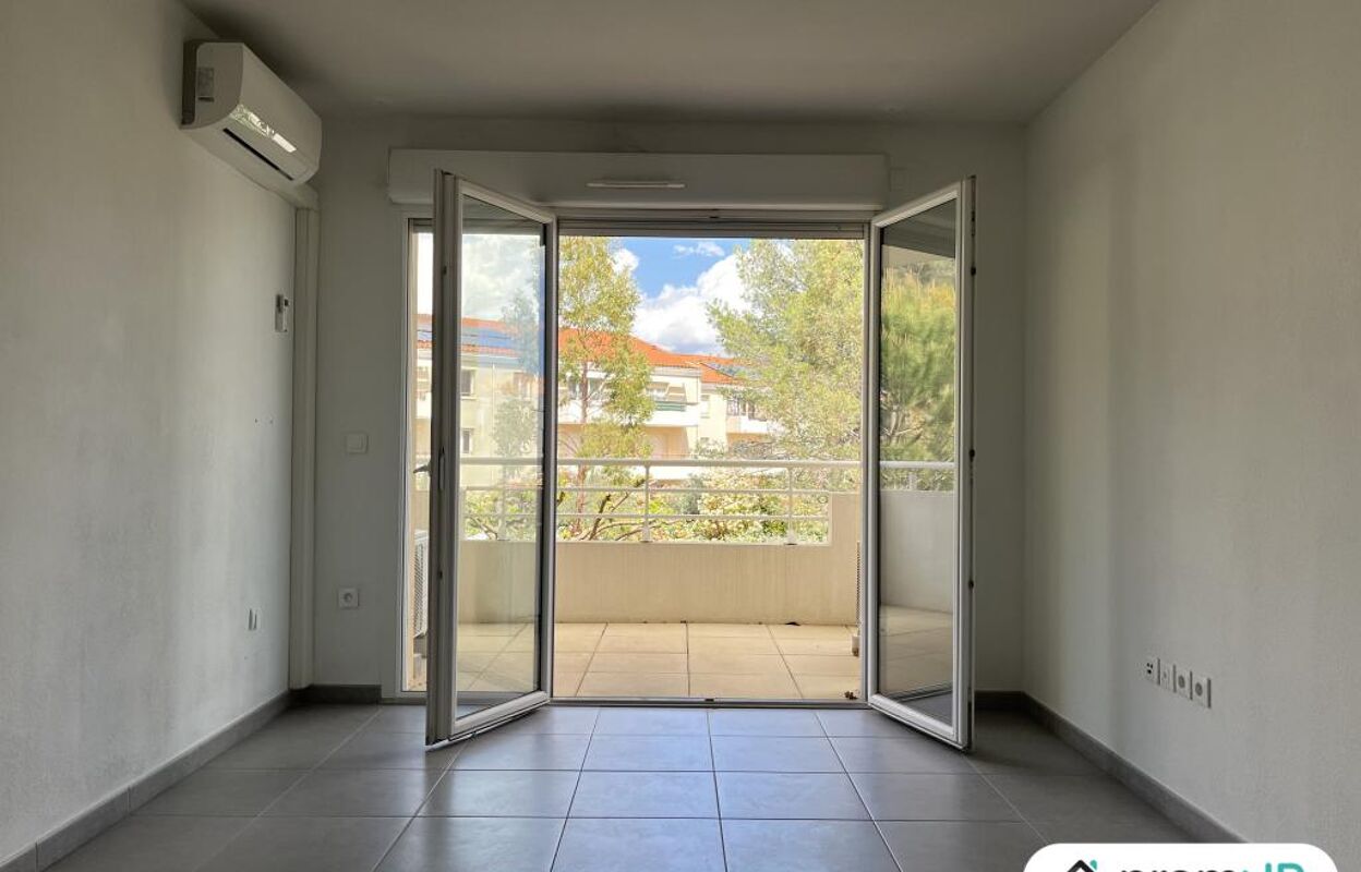 appartement 2 pièces 38 m2 à vendre à Le Luc (83340)