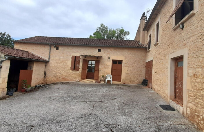 Corps de ferme en pierre — photo 3