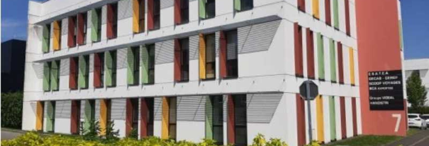 Bureau  250 m² à louer à Chartres-de-Bretagne (35131)