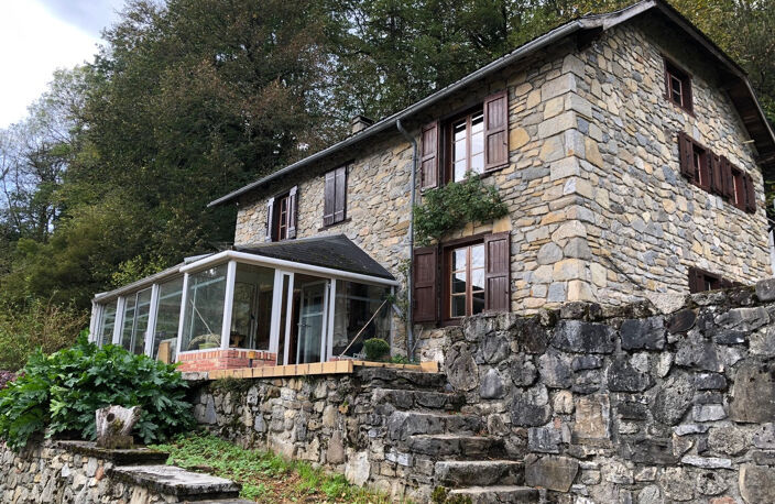 Maison de montagne en pierres, 2 ha terrain — photo 2