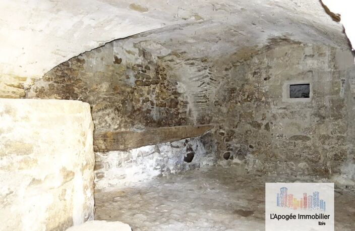 Maison de village avec gros potentiel de rénovation — photo 3