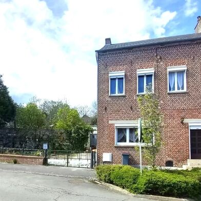 Maison 9 pièces 85600 €