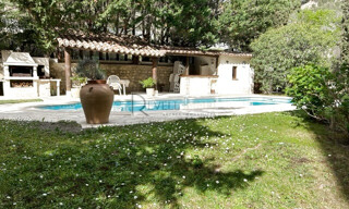 Maison 7 Pièces 186 m² à vendre à Saint-Martin-du-Var (06670)