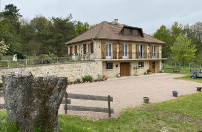 maison 5 pièces 165 m2 à vendre à Milhac-de-Nontron (24470)