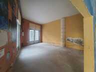 Local commercial — photo 2