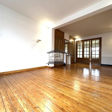 Maison 10 pièces 389000 €