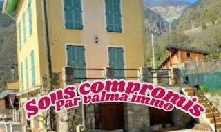 Maison 8 Pièces 204 m² à vendre à Valdeblore (06420)