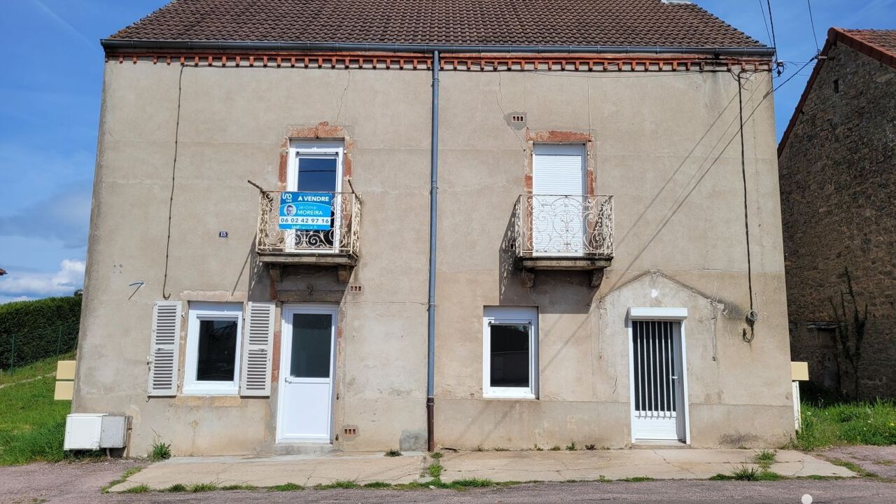 immeuble  pièces 164 m2 à vendre à Le Breuil (71670)