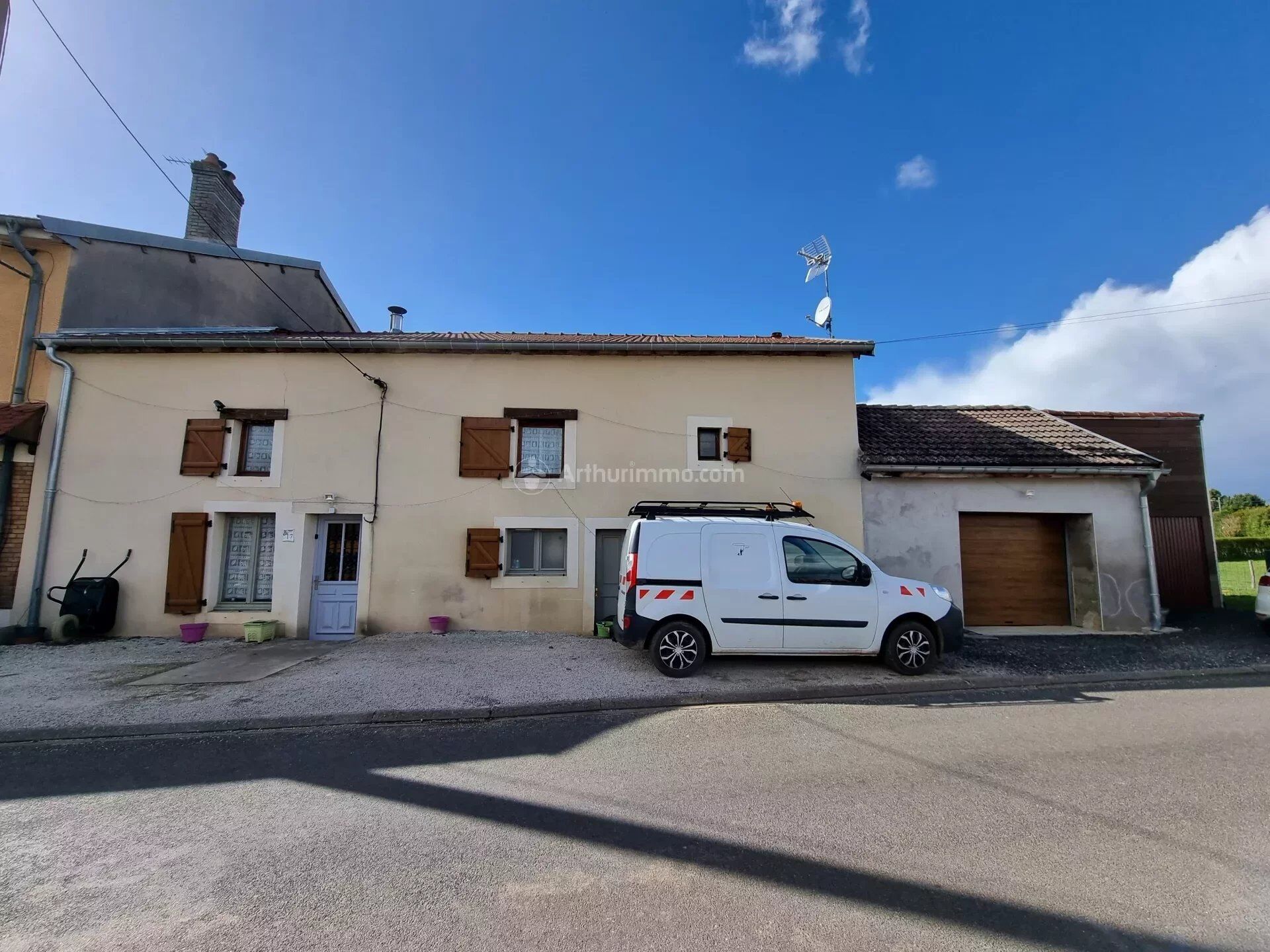 Vente Maison de village 143 m² à Breuvannes-en-Bassigny 99 900 €