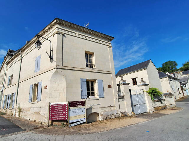 SAUMUR/ MONTSOREAU — photo du bien