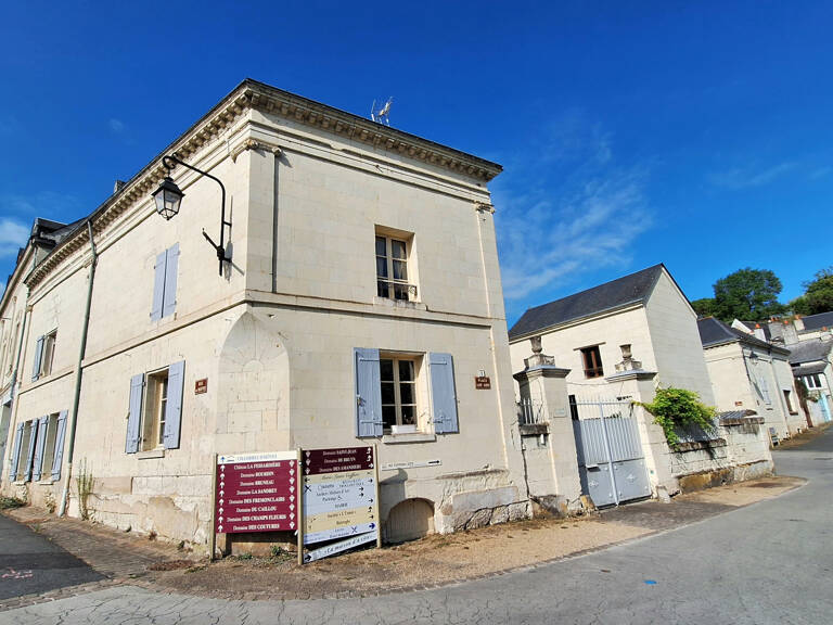 SAUMUR/ MONTSOREAU — photo 1