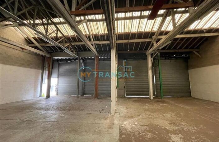 A LOUER Locaux d'activités plusieurs surfaces disponibles ZA DES FLANDRES - VILLENEUVE ST GEORGES — photo 2