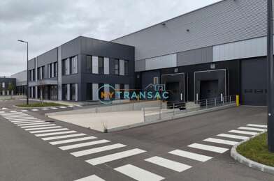 Local industriel  16572 €