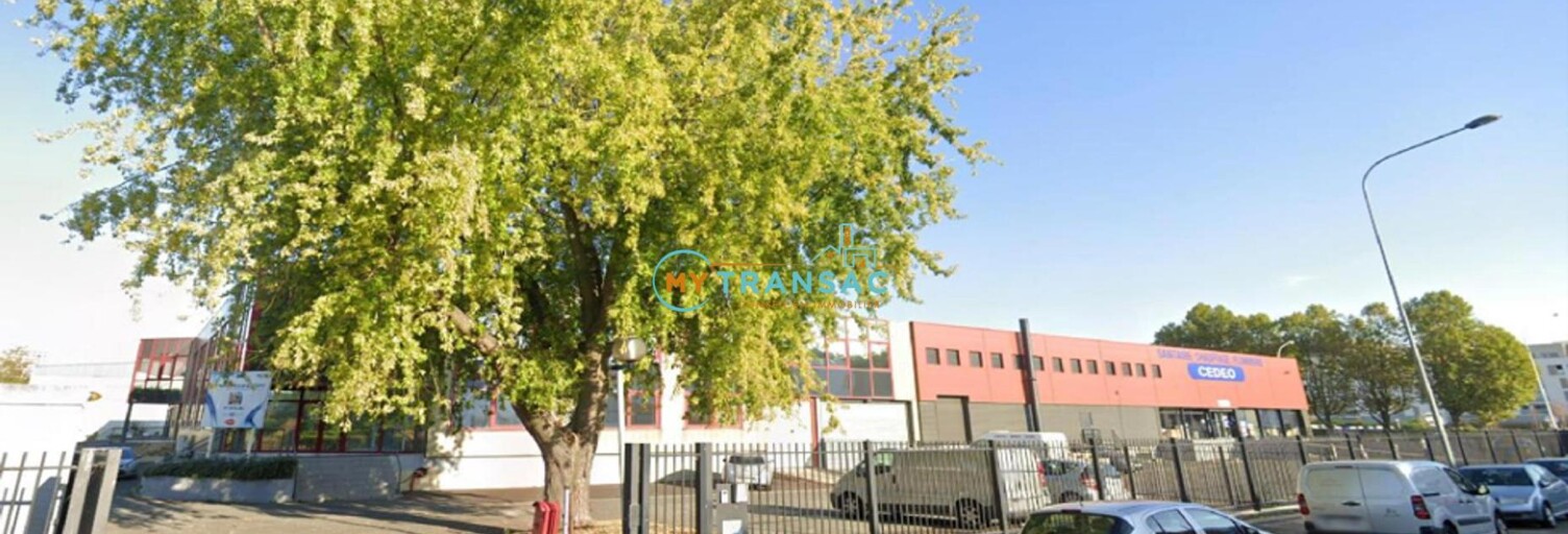 Local industriel  3782 m² à louer à Créteil (94000)