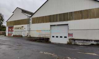 Local industriel  1565 m² à louer à Pommeuse (77515)