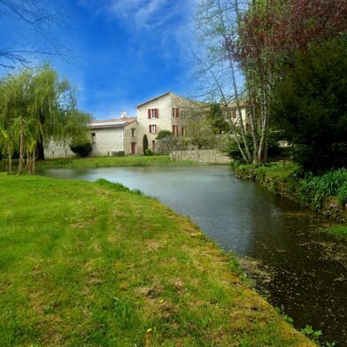 Maison 11 pièces 651000 €