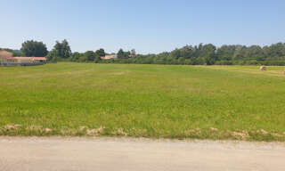 Terrain  860 m² à vendre à Trept (38460)